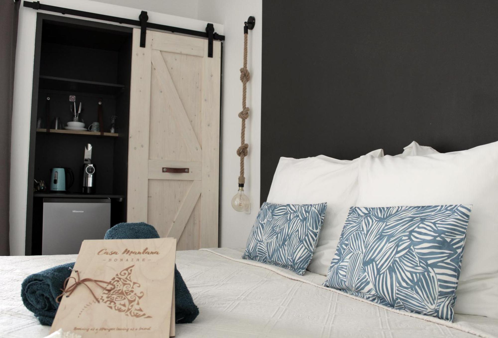 Bed and Breakfast Casa Mantana Bonaire Kralendijk na wyspie Bonaire Zewnętrze zdjęcie
